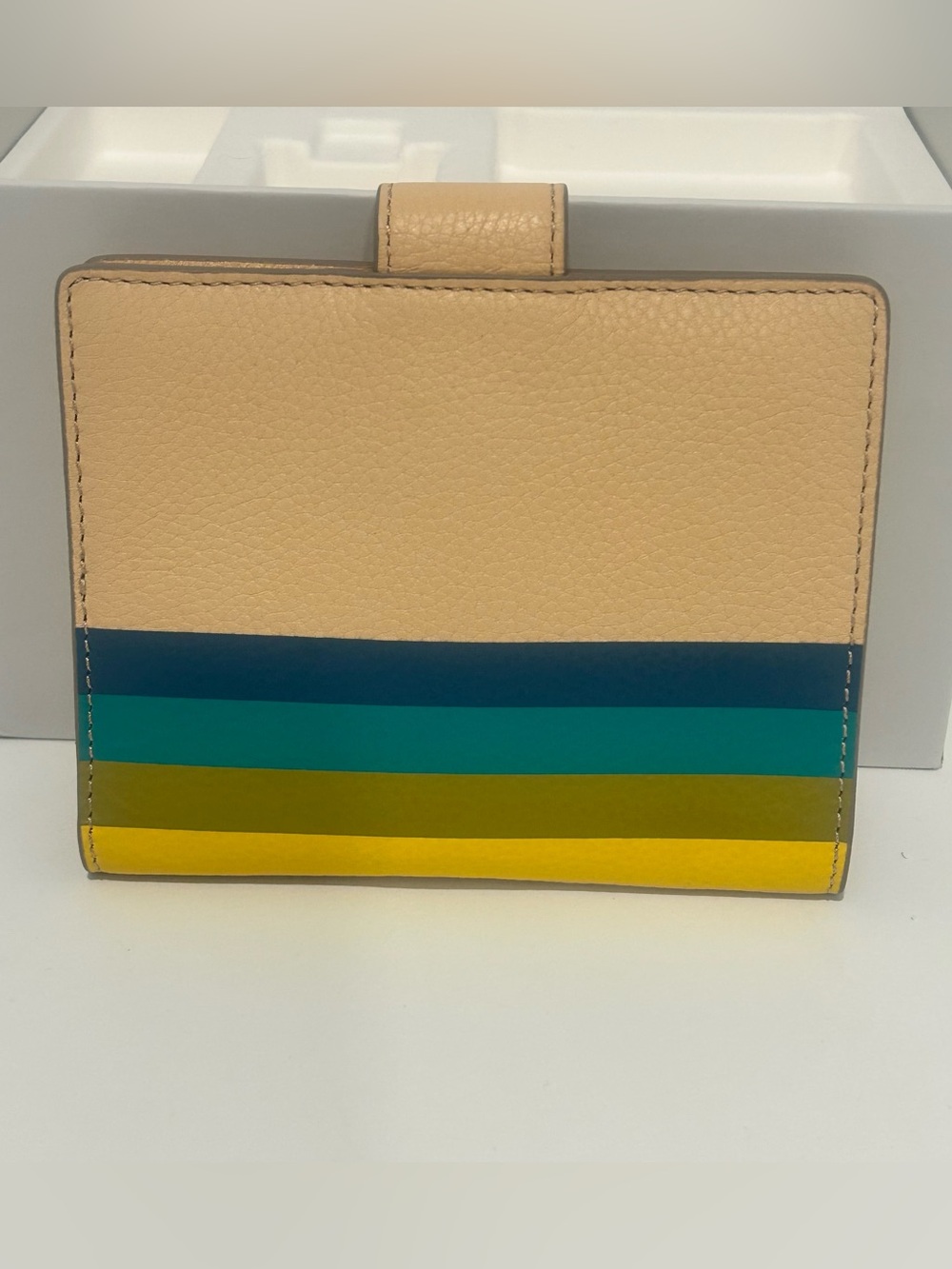 TORY BURCH Beige Pebbled Leather Wallet (NEW) - Picture 3 of 8